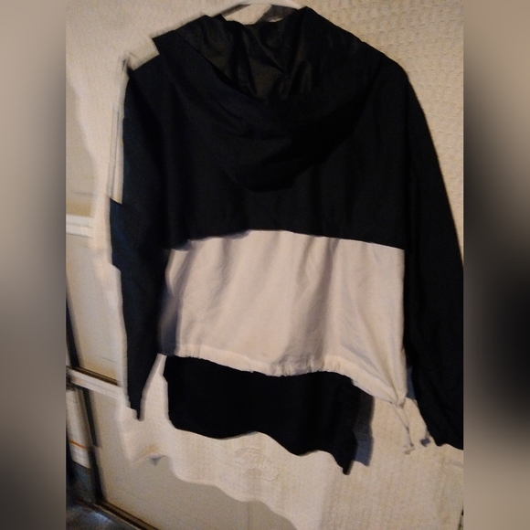 Vintage Nike Wind Breaker - Picture 5 of 6